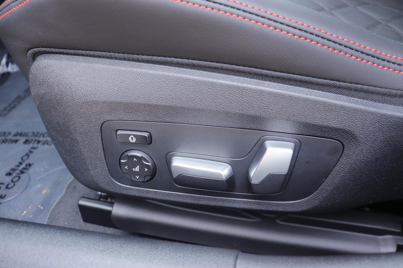 New 2026 BMW M850i xDrive image 24