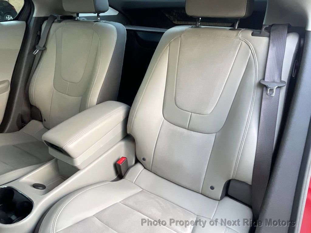 Used 2014 Chevrolet Volt Premium w/ Premium Trim Package image 12