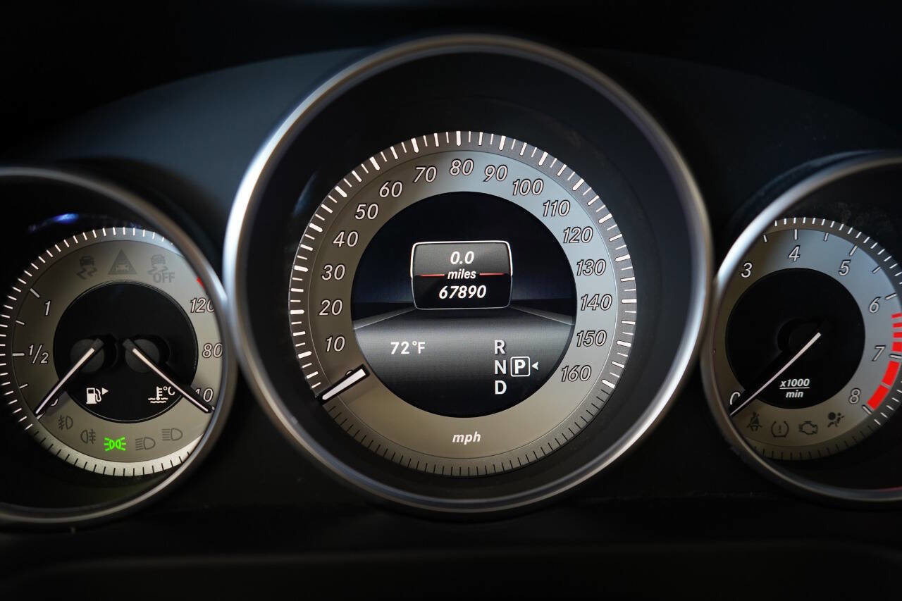 Used 2016 Mercedes-Benz E 350 4MATIC Wagon image 65