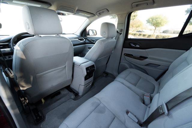 Used 2021 GMC Acadia SLE w/ Driver Convenience Package image 26