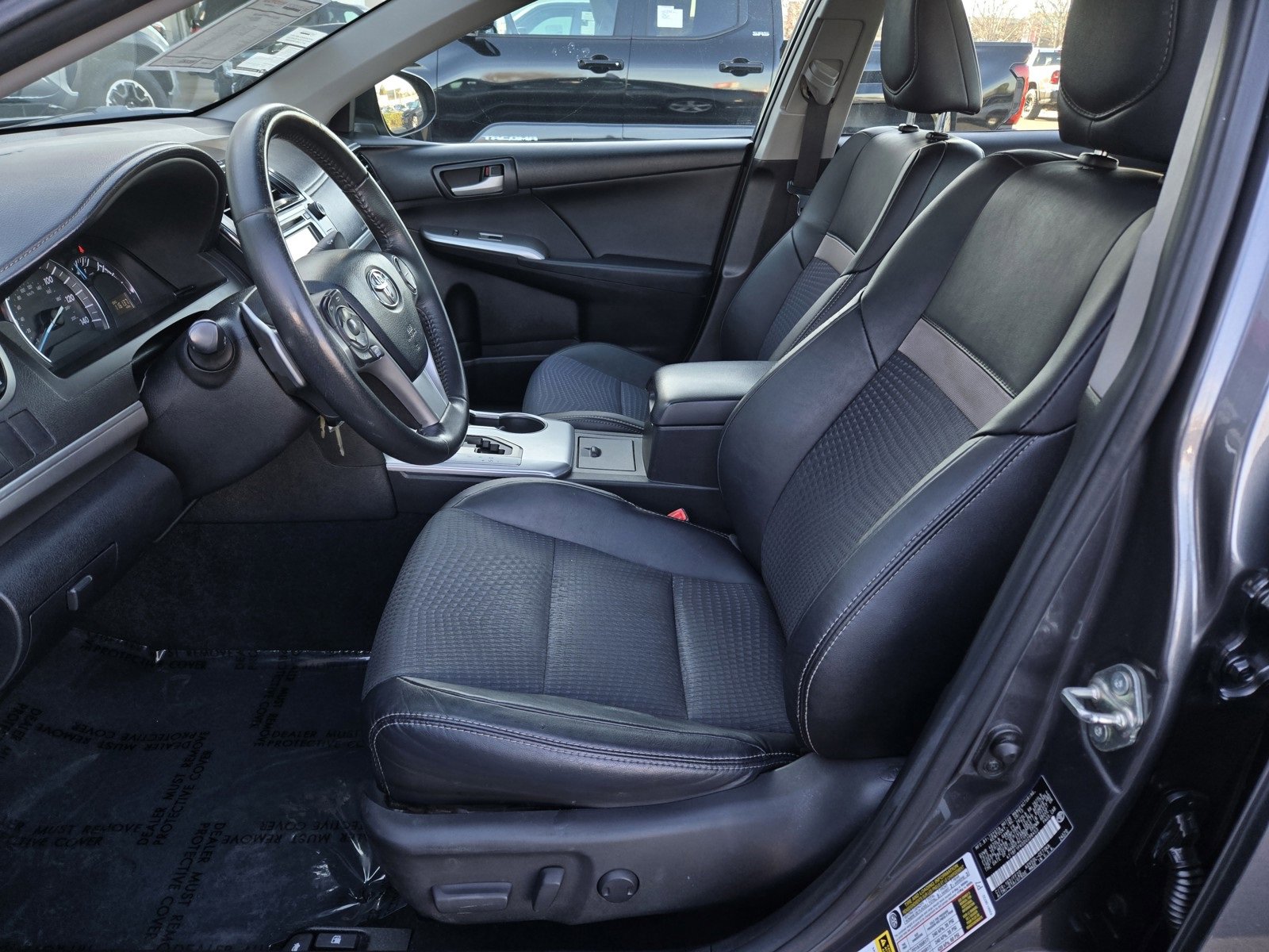 Used 2013 Toyota Camry SE image 14