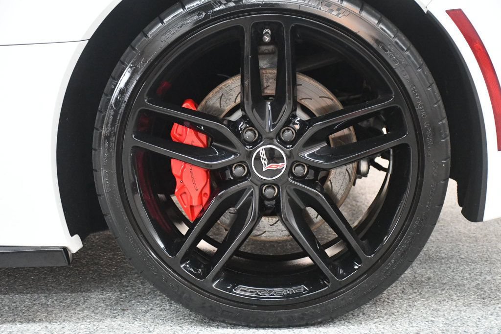 Used 2014 Chevrolet Corvette Stingray Convertible w/ 3LT Preferred Equipment Group RWD image 26
