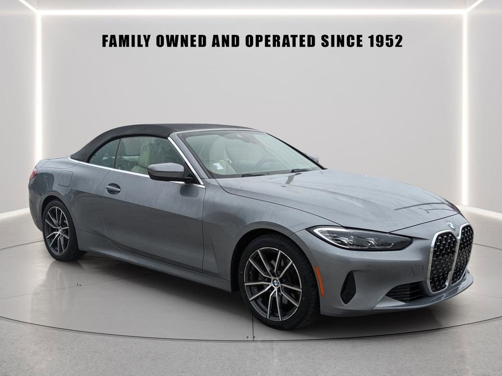 Used 2023 BMW 430i xDrive Convertible w/ Premium Package image 5