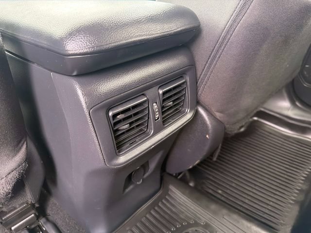 Used 2022 Toyota RAV4 LE AWD/4WD image 17