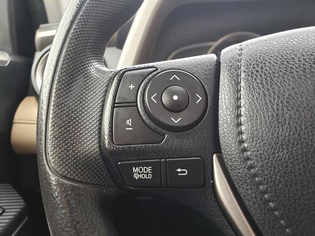 Used 2013 Toyota RAV4 XLE image 21