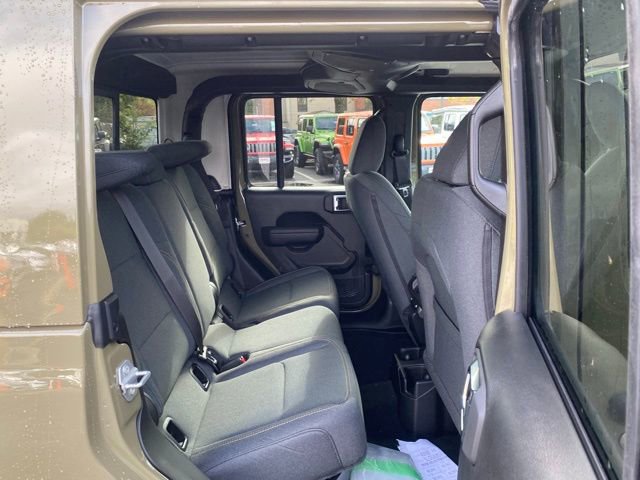 New 2025 Jeep Gladiator Sport AWD/4WD image 31