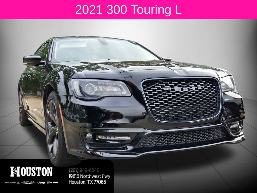 Used 2021 Chrysler 300 Touring L video 1