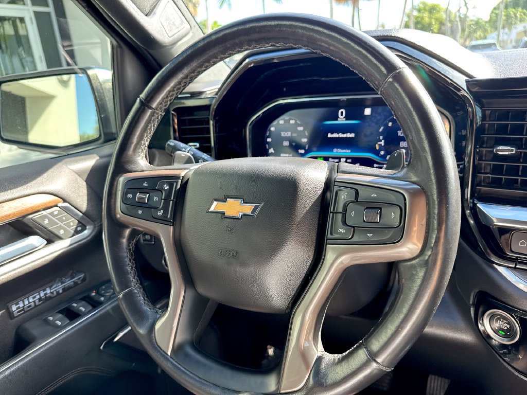 Used 2022 Chevrolet Silverado 1500 High Country w/ Technology Package AWD/4WD image 54