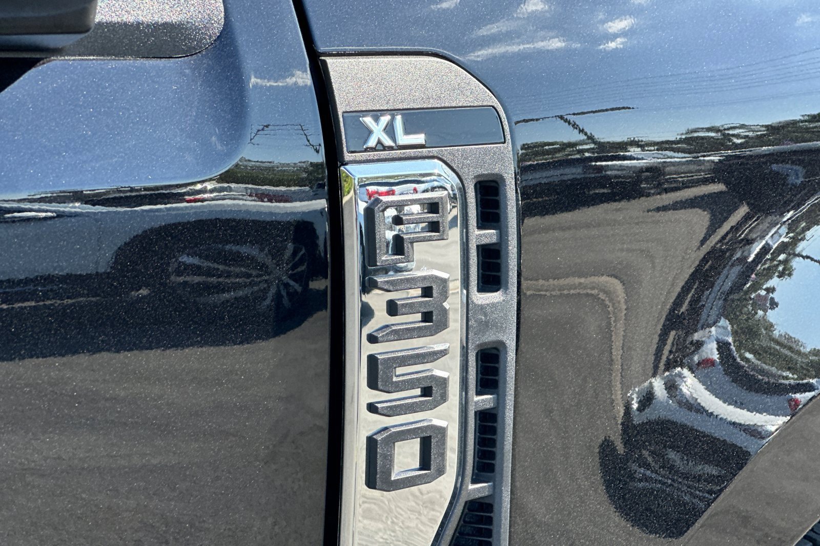 New 2026 Ford F350 XL image 24