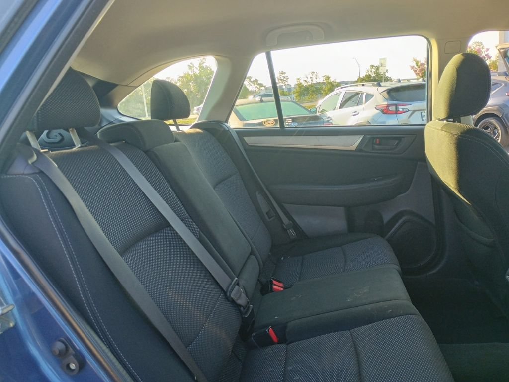 Used 2019 Subaru Outback 2.5i AWD/4WD image 20