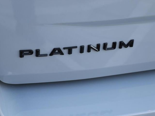Used 2025 Ford Expedition Max Platinum w/ Stealth Appearance Package image 14