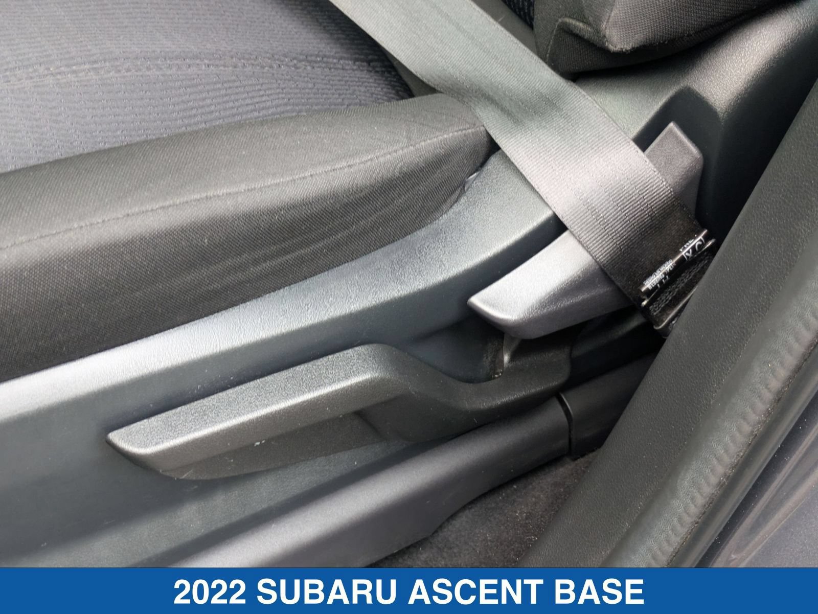 Certified 2022 Subaru Ascent 8-Passenger AWD/4WD image 27