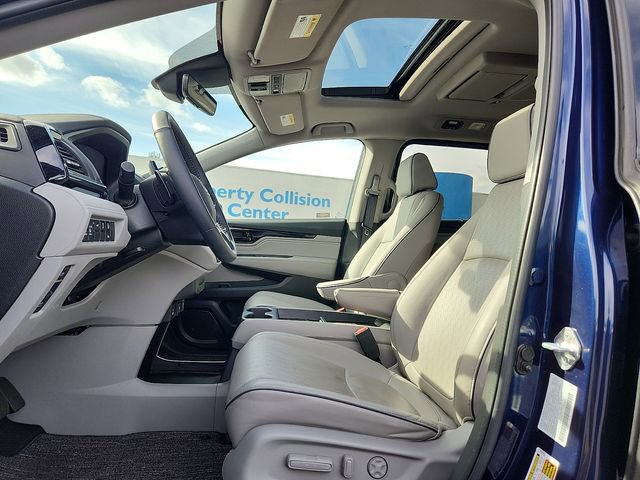 Certified 2023 Honda Odyssey Elite image 13