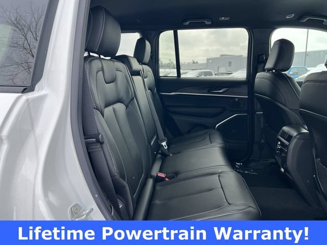 New 2026 Jeep Grand Cherokee Limited AWD/4WD image 18