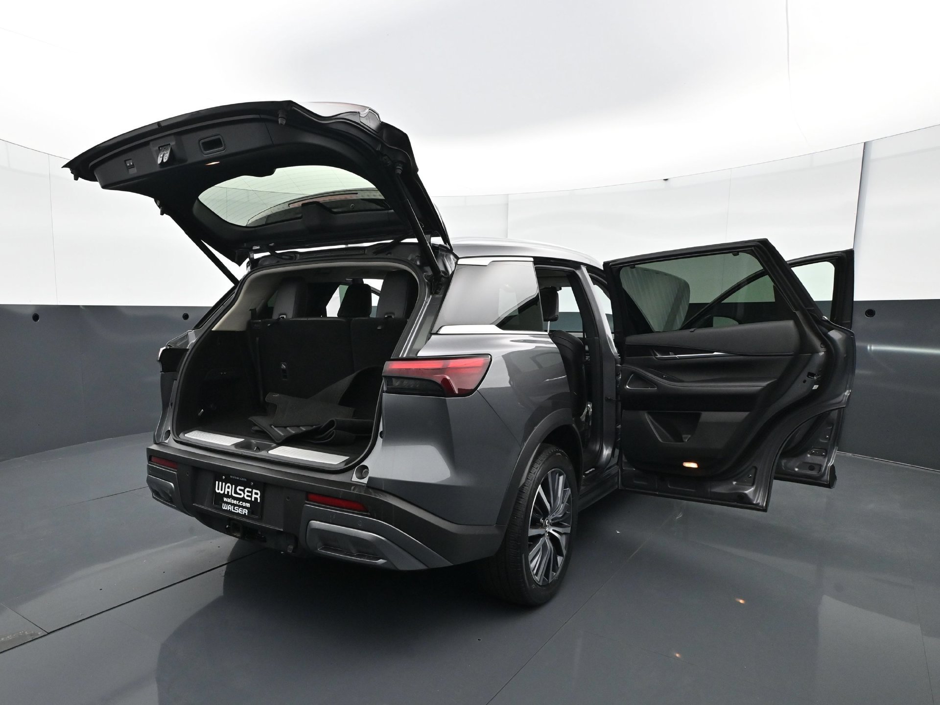 Used 2024 INFINITI QX60 Sensory AWD/4WD image 39