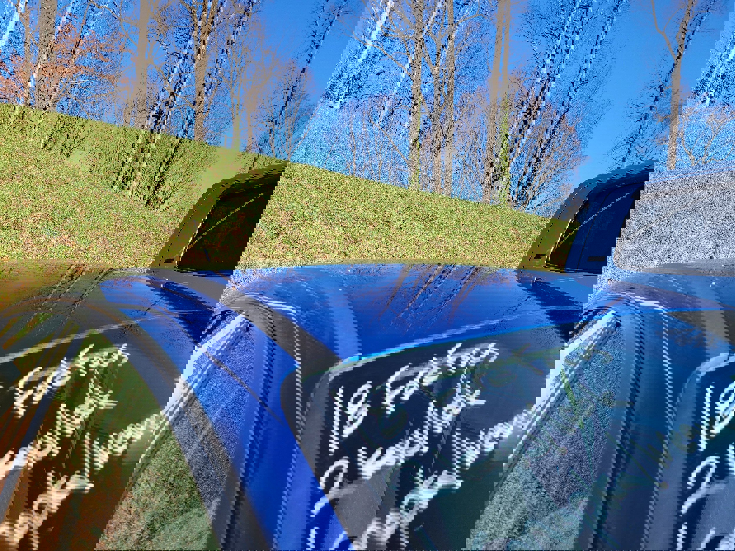 Used 2018 Ford Focus SE w/ Cold Weather Package image 9