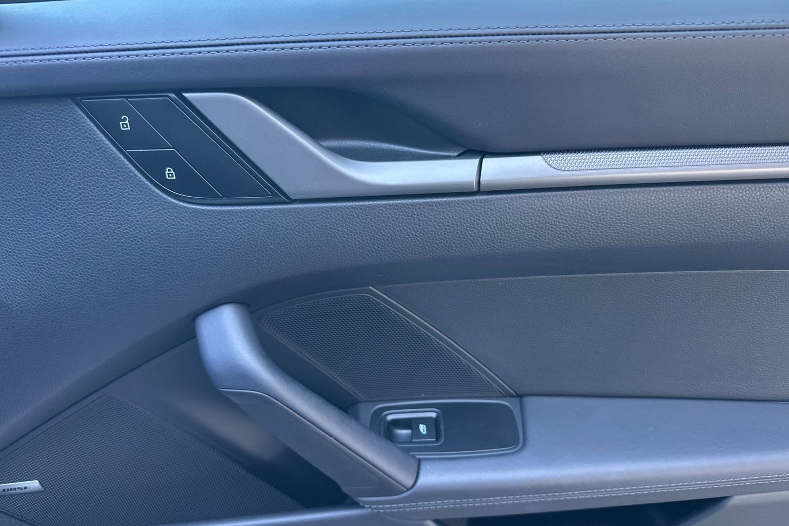 Certified 2022 Porsche 911 Carrera image 19