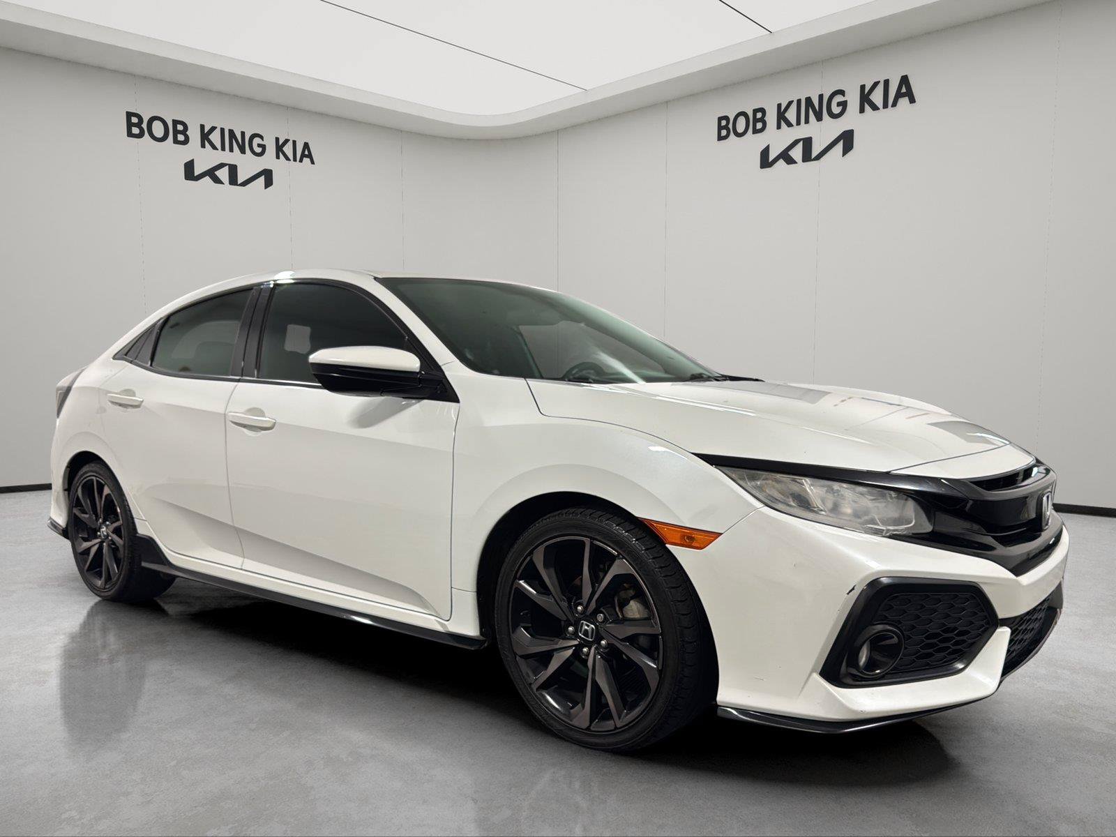 Used 2018 Honda Civic Sport image 7