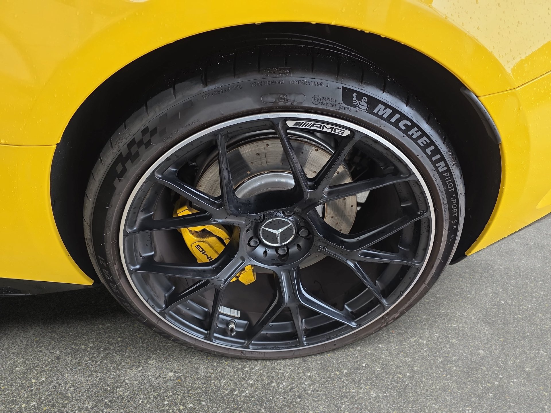 Used 2024 Mercedes-Benz AMG GT 55 image 31