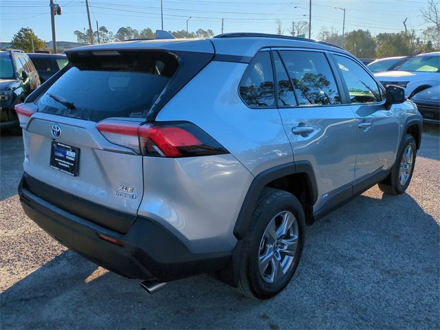 Used 2024 Toyota RAV4 XLE image 6