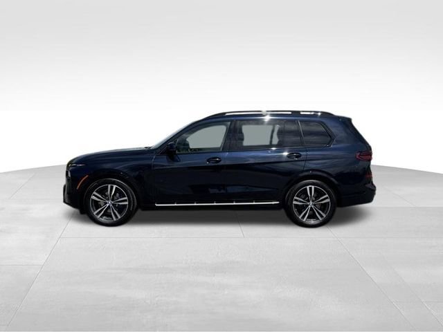 Certified 2026 BMW X7 xDrive40i image 2