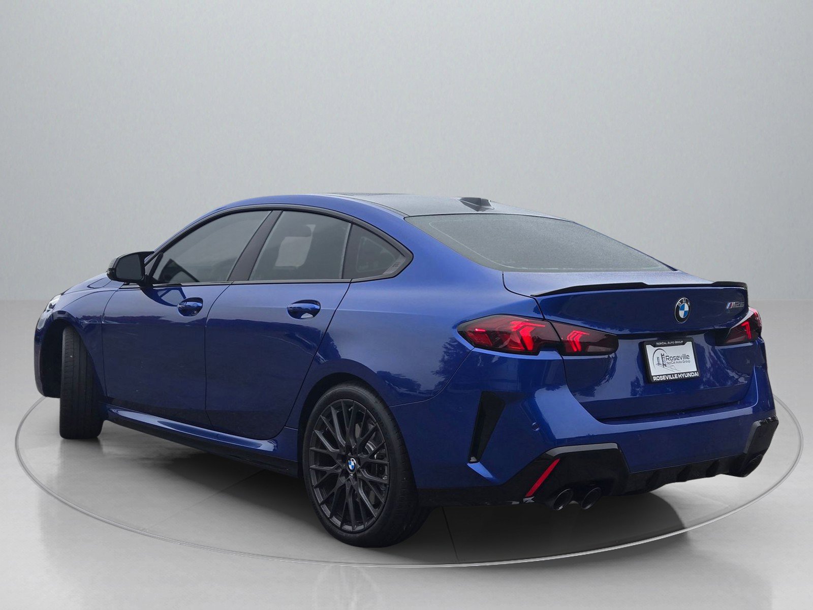 Used 2025 BMW M235i xDrive w/ M Performance Package image 5