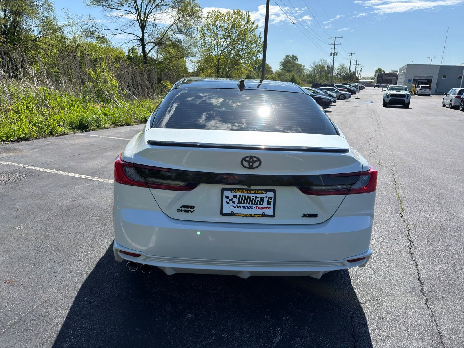 Used 2025 Toyota Camry XSE AWD/4WD image 7