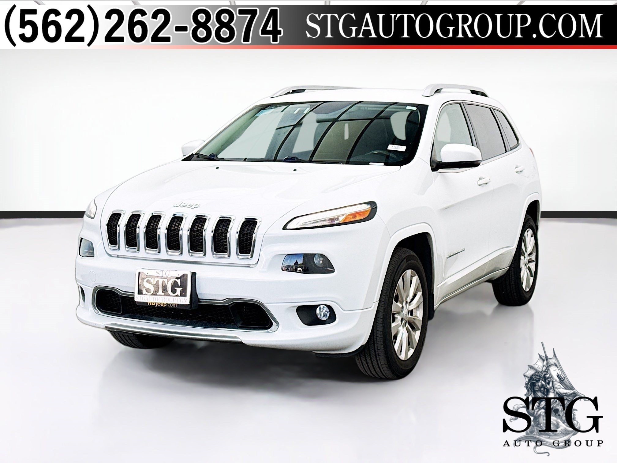 Used 2017 Jeep Cherokee Overland AWD/4WD image 1