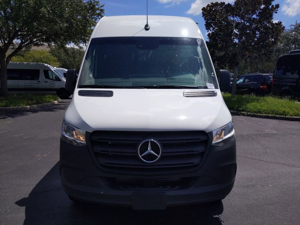 Used 2022 Mercedes-Benz Sprinter 2500 image 6