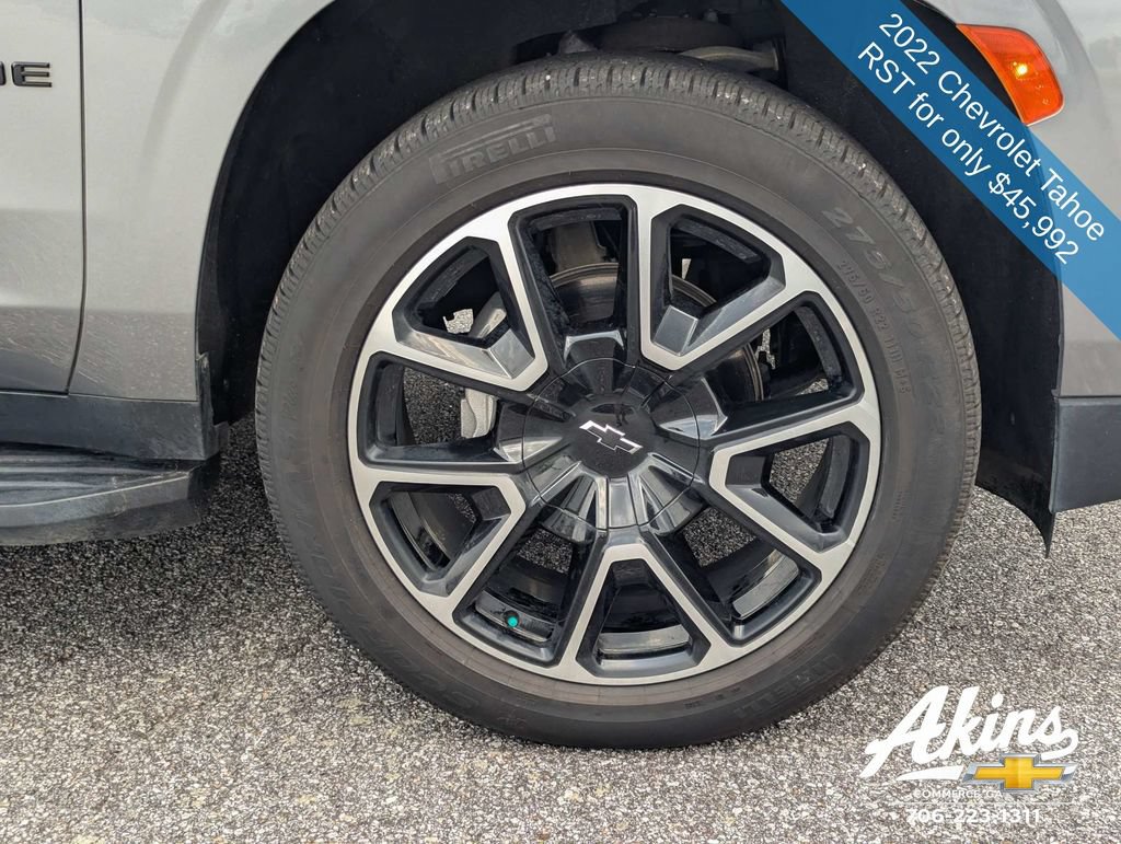Used 2022 Chevrolet Tahoe RST w/ Luxury Package RWD image 12