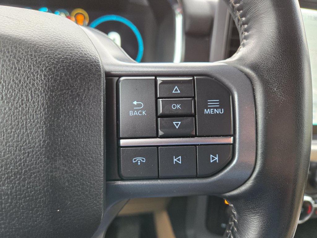 Used 2023 Ford F150 Lariat w/ Trailer Tow Package AWD/4WD image 19