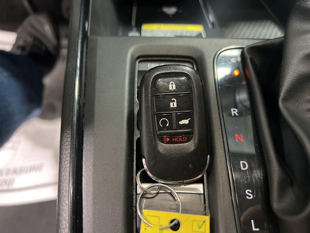 Used 2025 Honda CR-V EX-L image 30
