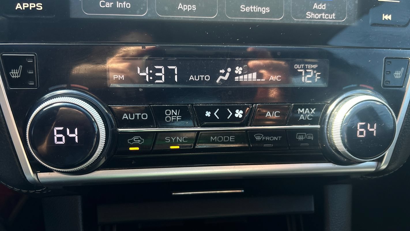 Used 2018 Subaru Legacy 3.6R Limited AWD/4WD image 33