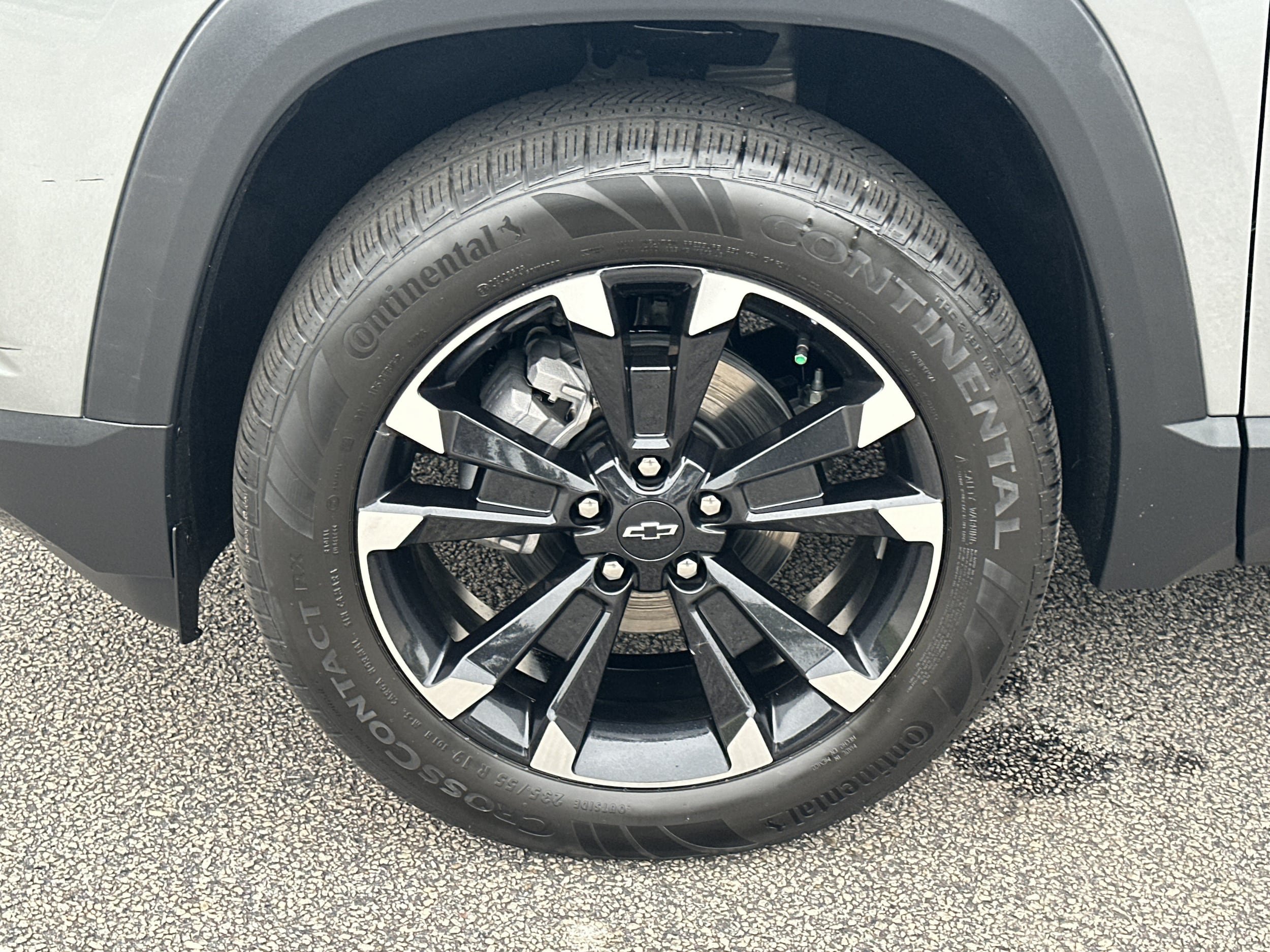 Used 2026 Chevrolet Equinox RS w/ Convenience Package III FWD image 11