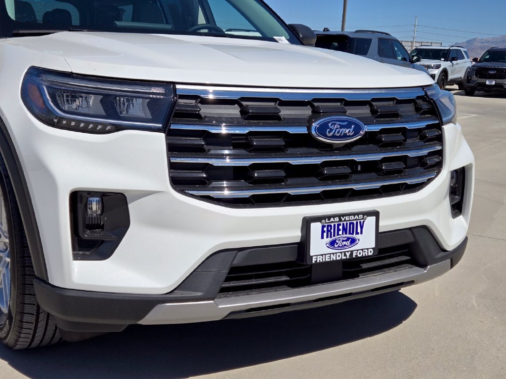 New 2026 Ford Explorer Active w/ Active Comfort Package RWD image 13