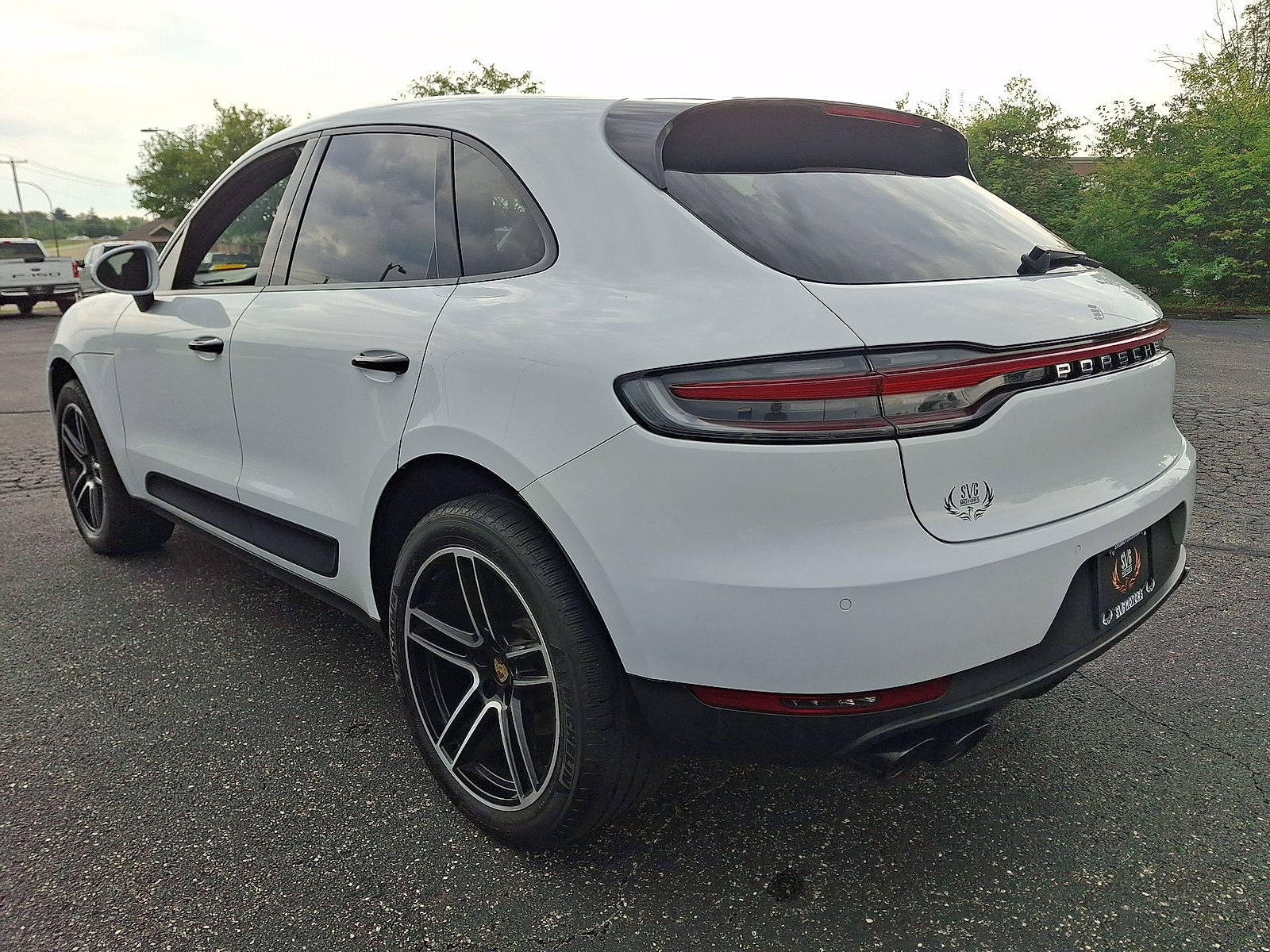 Used 2019 Porsche Macan AWD/4WD image 22