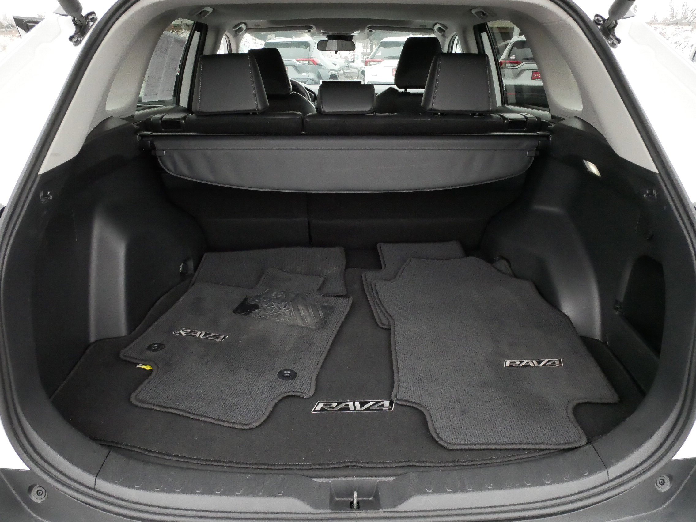 Certified 2025 Toyota RAV4 XLE Premium image 18