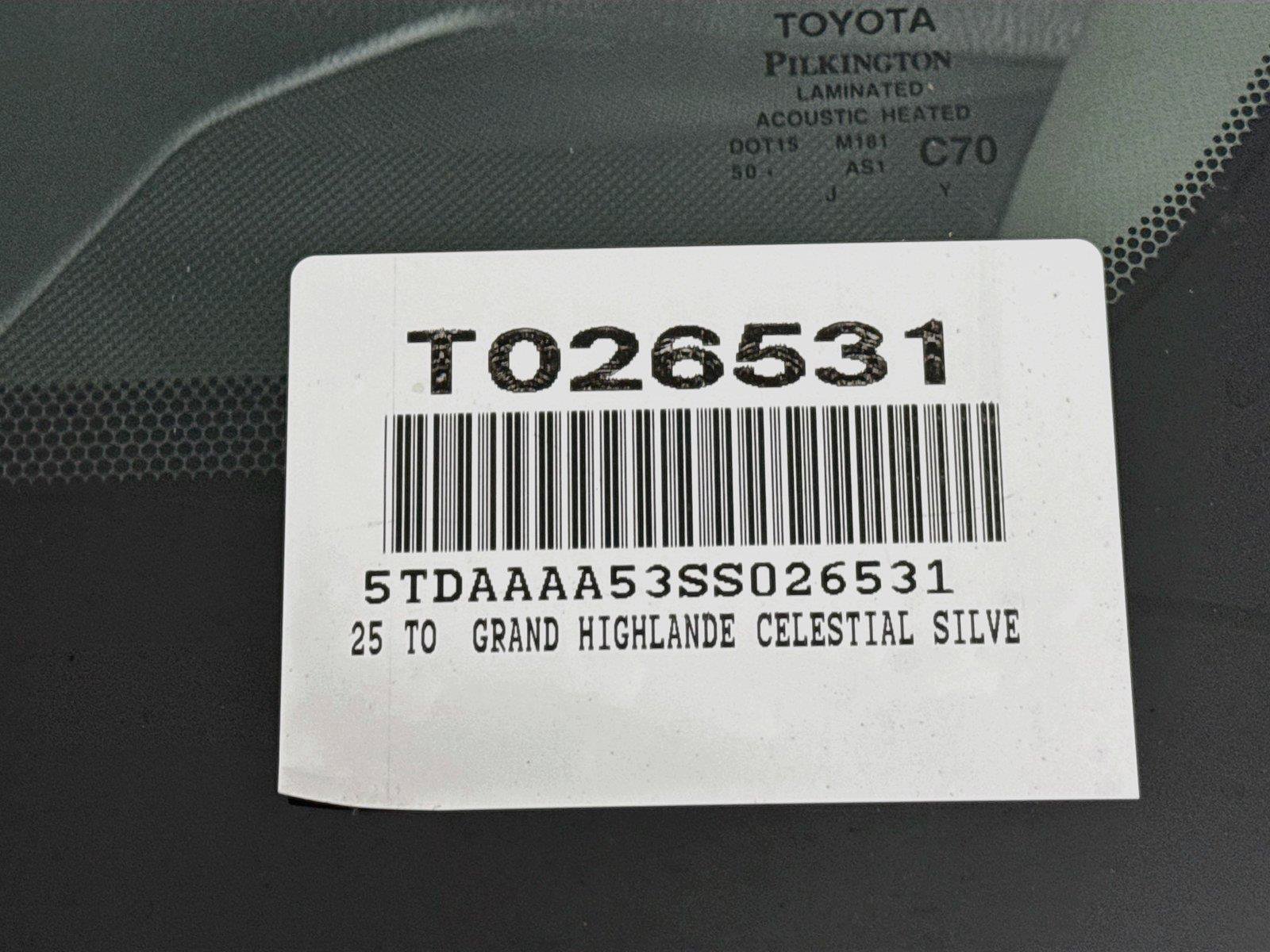 Certified 2025 Toyota Grand Highlander FWD image 47