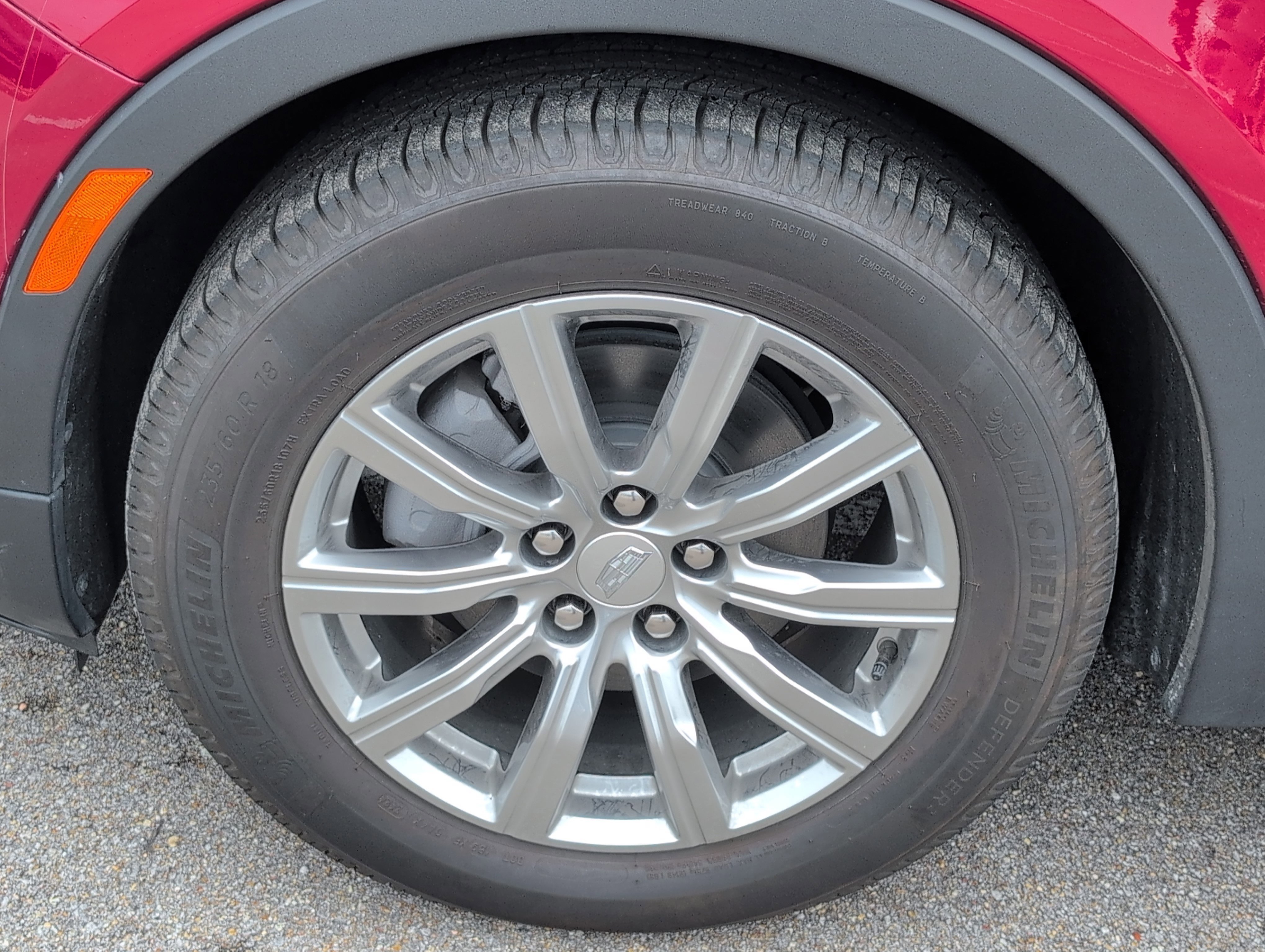 Used 2020 Cadillac XT4 Premium Luxury w/ Driver Awareness Package FWD image 11