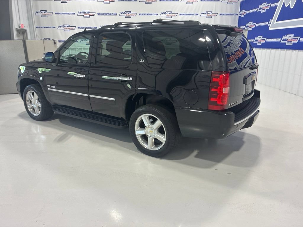 Used 2014 Chevrolet Tahoe LTZ AWD/4WD image 4