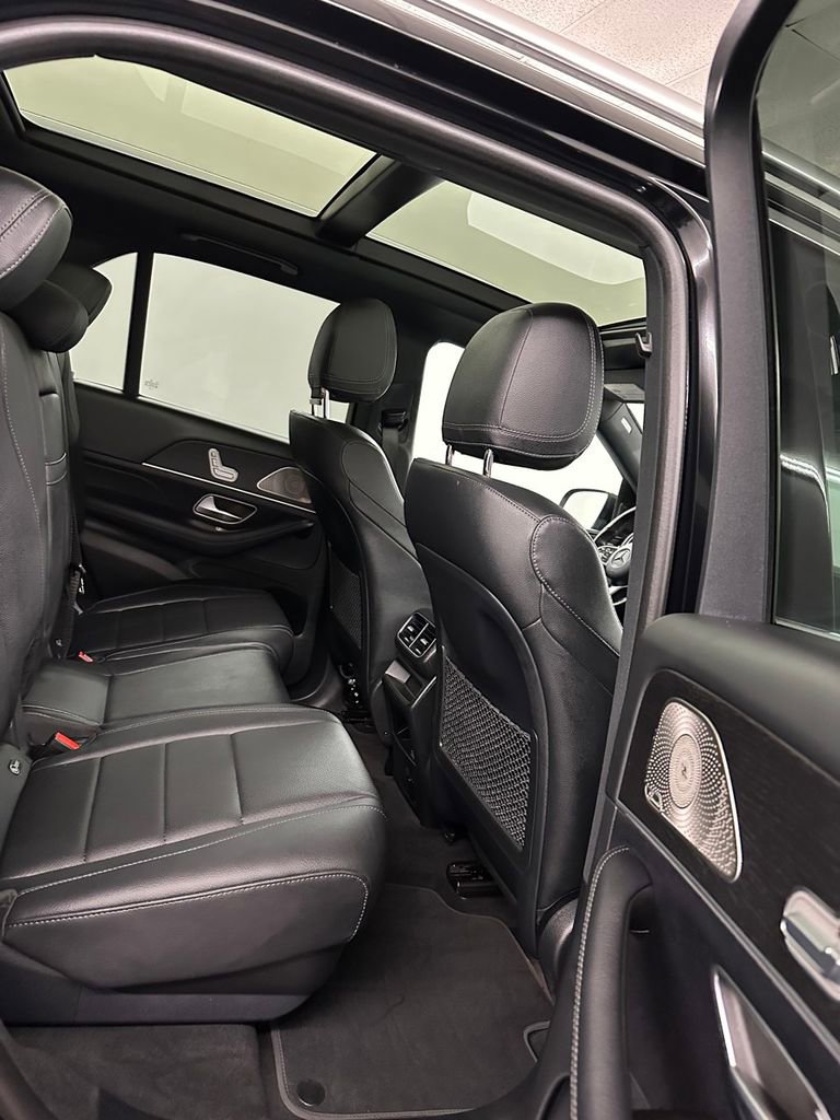 Used 2022 Mercedes-Benz GLE 350 4MATIC w/ 3rd Row Seat Package image 35