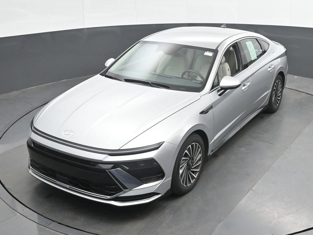 Certified 2025 Hyundai Sonata SEL FWD image 35