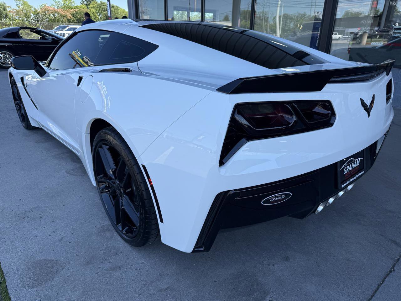 Used 2017 Chevrolet Corvette Stingray Coupe RWD image 7
