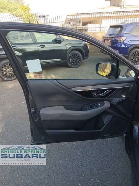 Certified 2025 Subaru Outback Onyx Edition AWD/4WD image 43