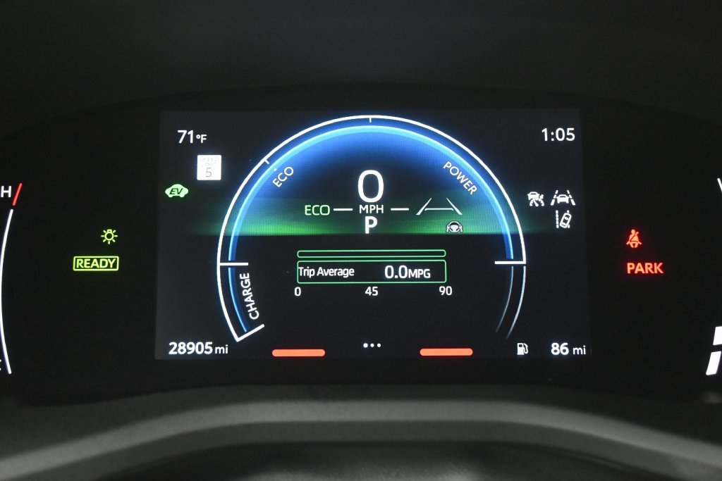 Used 2025 Toyota Camry SE w/ Convenience Package FWD image 14