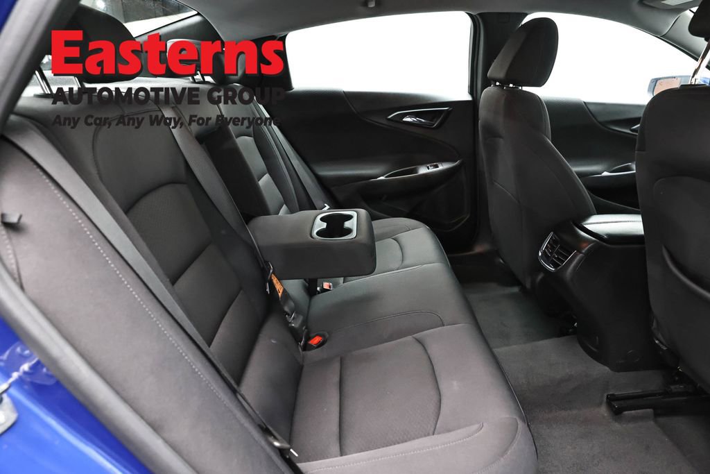 Used 2023 Chevrolet Malibu LT FWD image 23