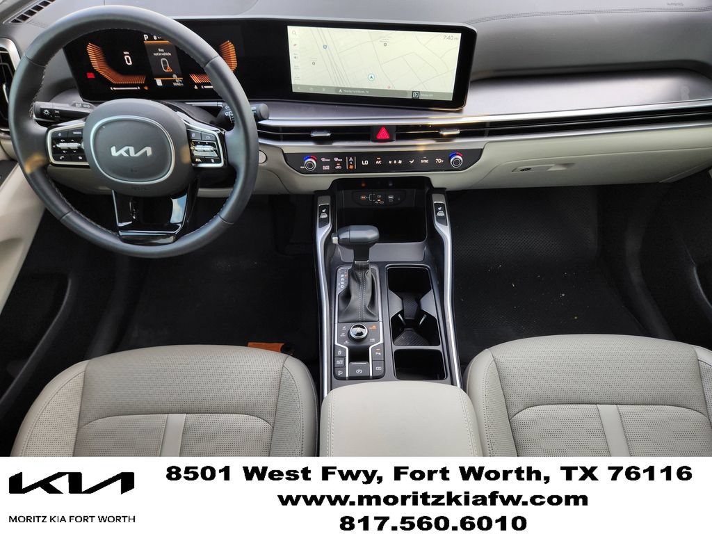 Certified 2025 Kia Sorento S AWD/4WD image 24