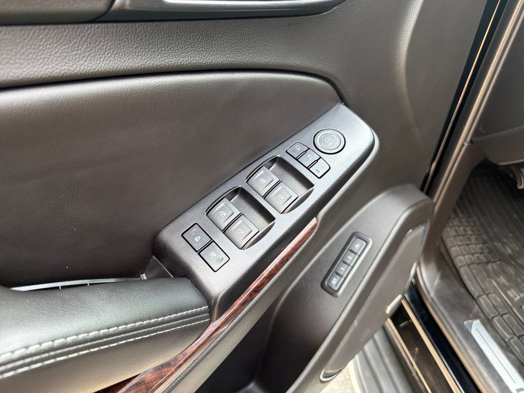 Used 2017 GMC Yukon SLT w/ HD Trailering Package RWD image 20