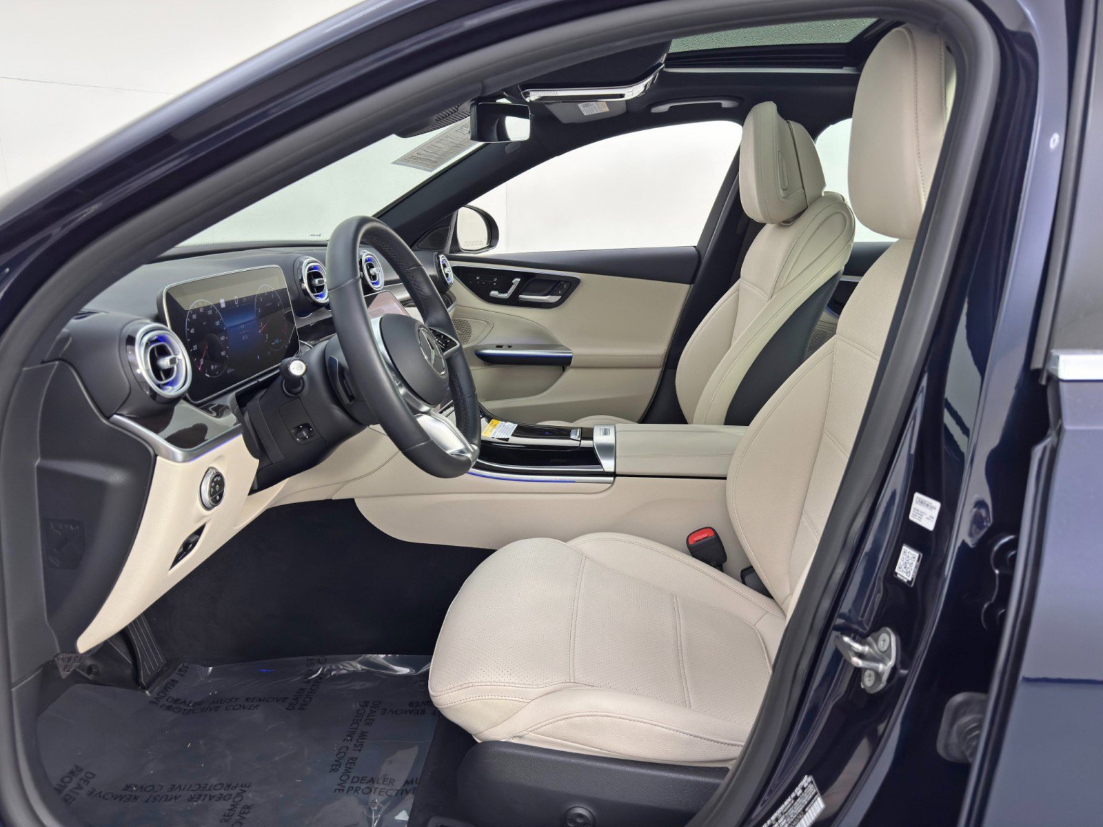 Used 2022 Mercedes-Benz C 300 Sedan w/ Exclusive Trim Package image 16