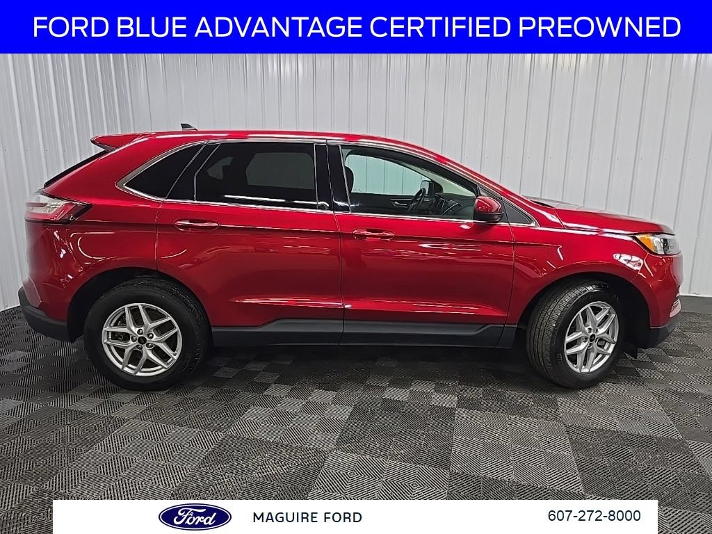 Certified 2024 Ford Edge SEL w/ Convenience Package AWD/4WD image 3